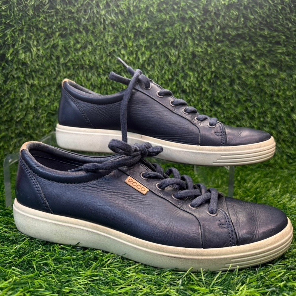 ECCO Soft 7 Sneaker Mens 9 Navy Blue Leather Lace Up Low Top